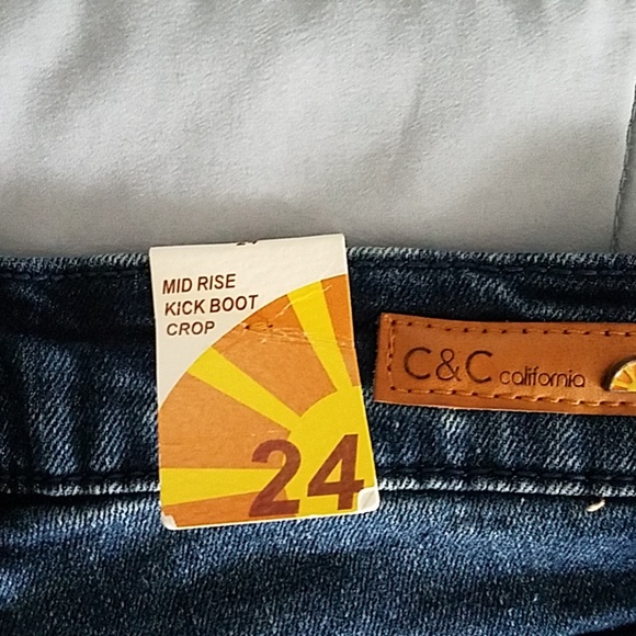 C& C CALIFORNIA MID RISE KICK BOOT CROP - Picture 5 of 6